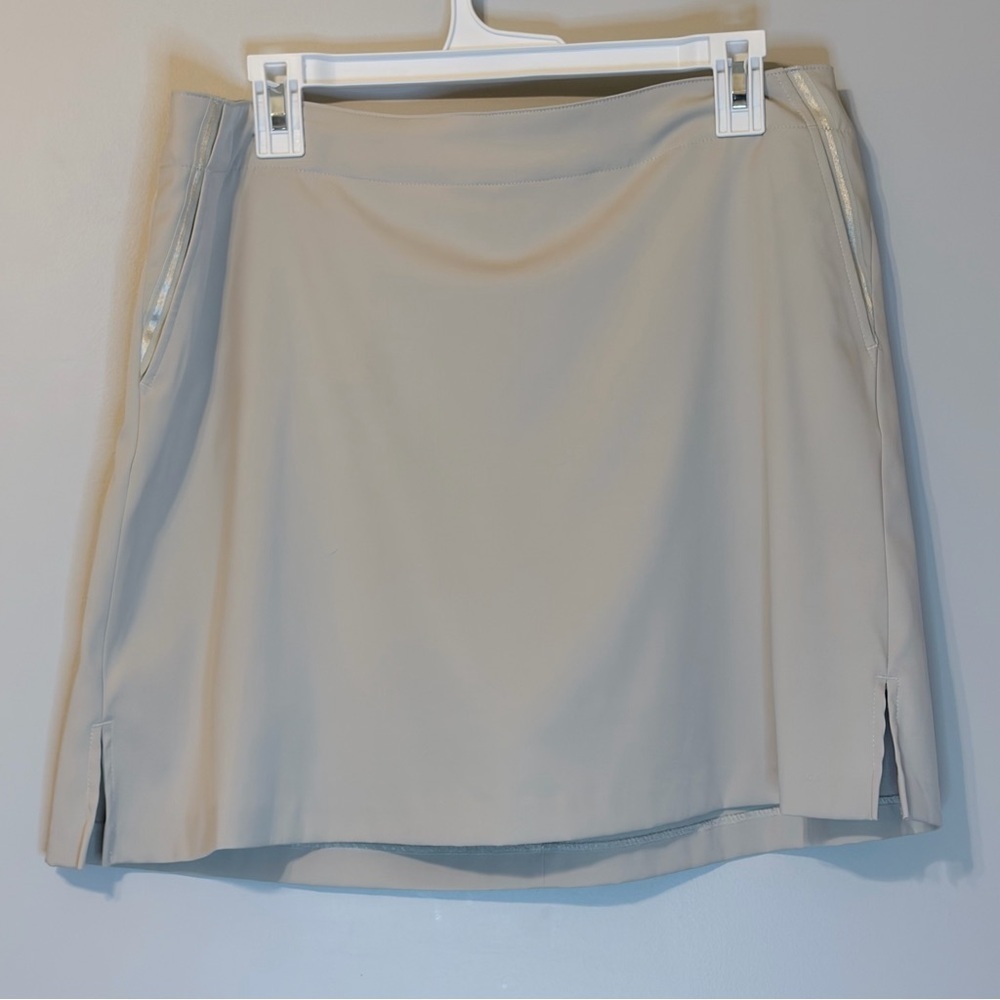 Lady Hagen Cream/Khaki Golf Skirt